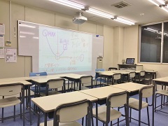 八尾の学習塾・そろばん教室、YN教育学院の教室風景